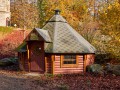 Sechseckige Holzhütte